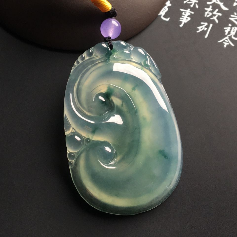 冰种飘花如意挂件