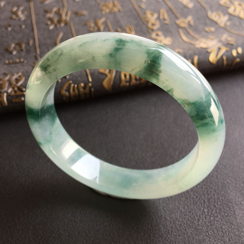 糯冰种飘花手镯(57.4mm)