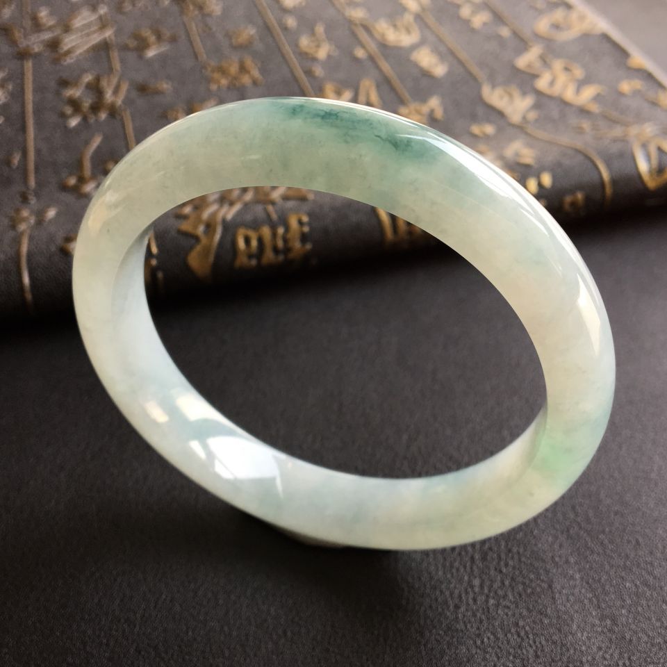 糯冰种飘花手镯(60.5mm)
