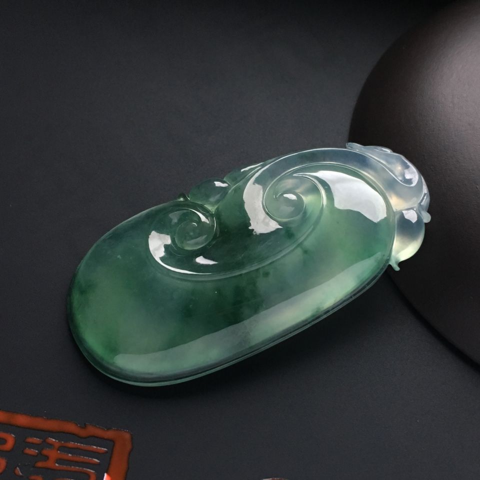 冰种飘花如意挂件