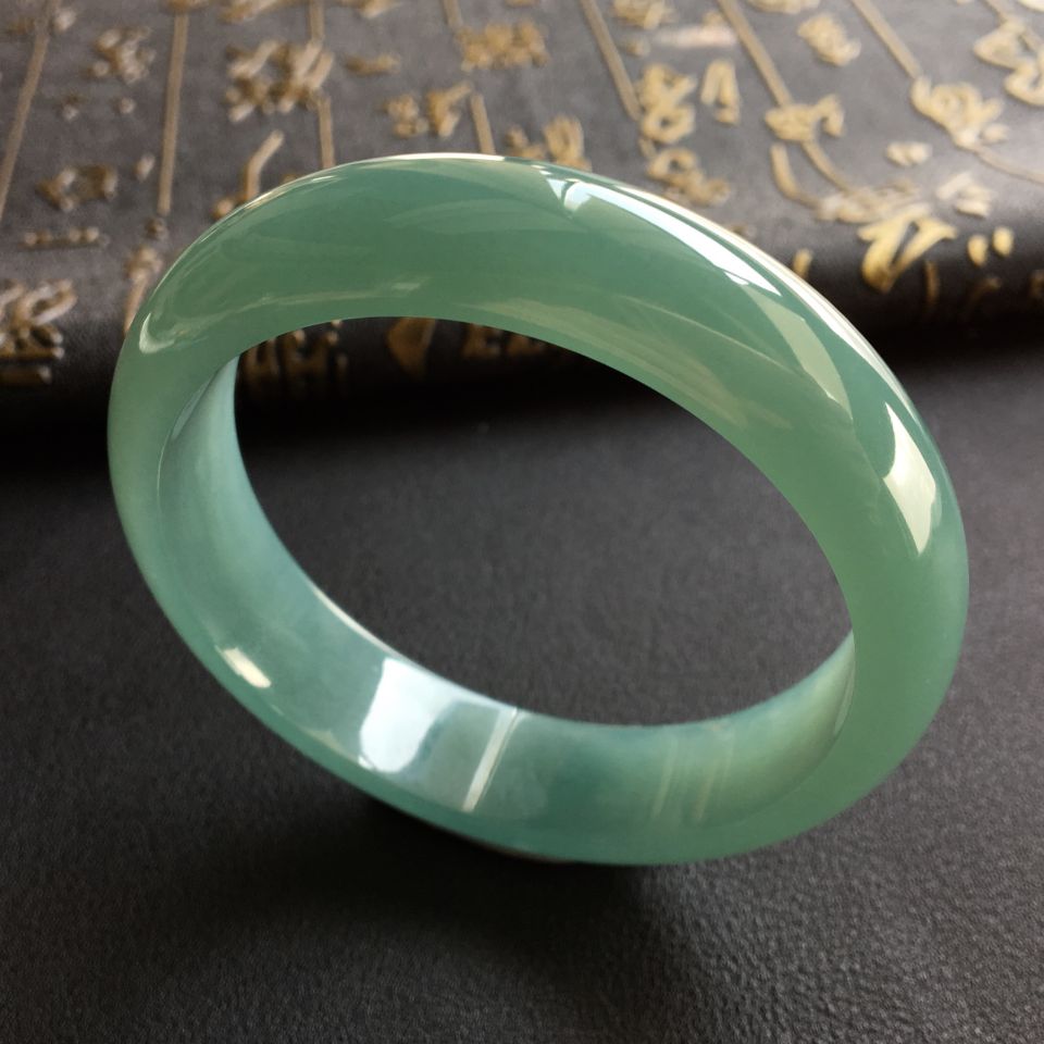 糯冰种晴水手镯(57mm)