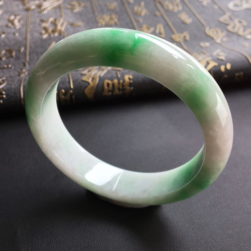 糯冰种飘翠手镯(57.5mm)