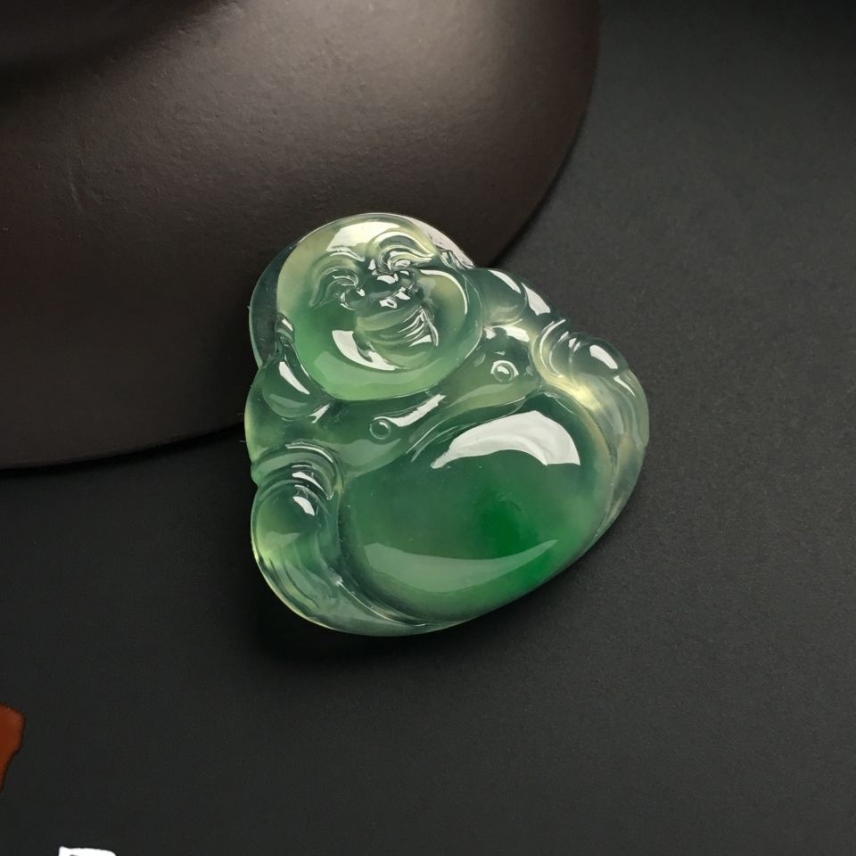 冰种晴水略飘翠玉佛挂件