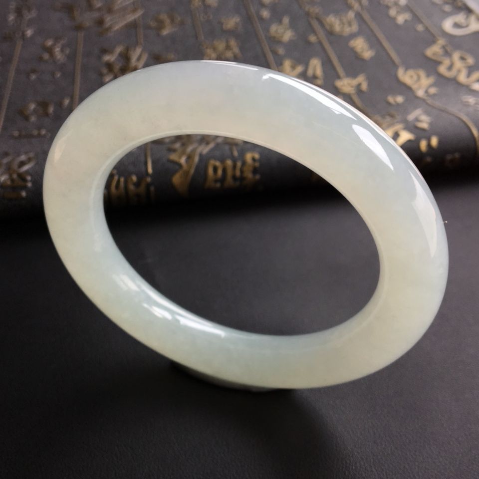 糯冰种晴水圆条手镯(57mm)