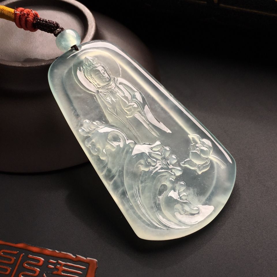 冰种淡晴水站观音挂件