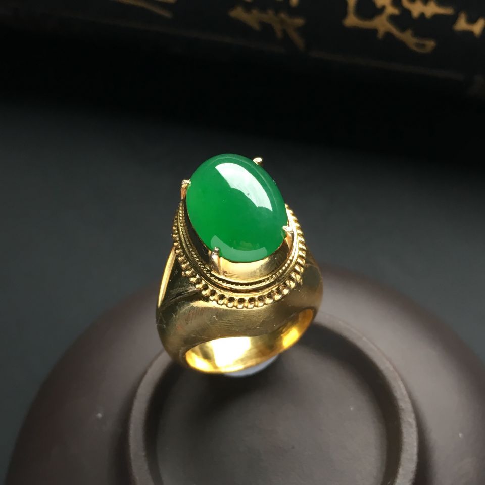 糯冰种翠色戒面