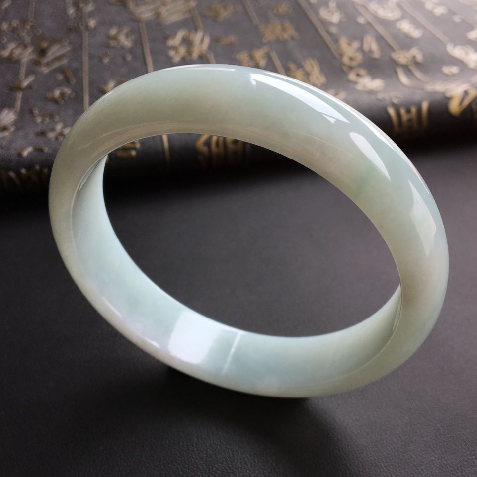 糯冰种晴水手镯(63.8mm)