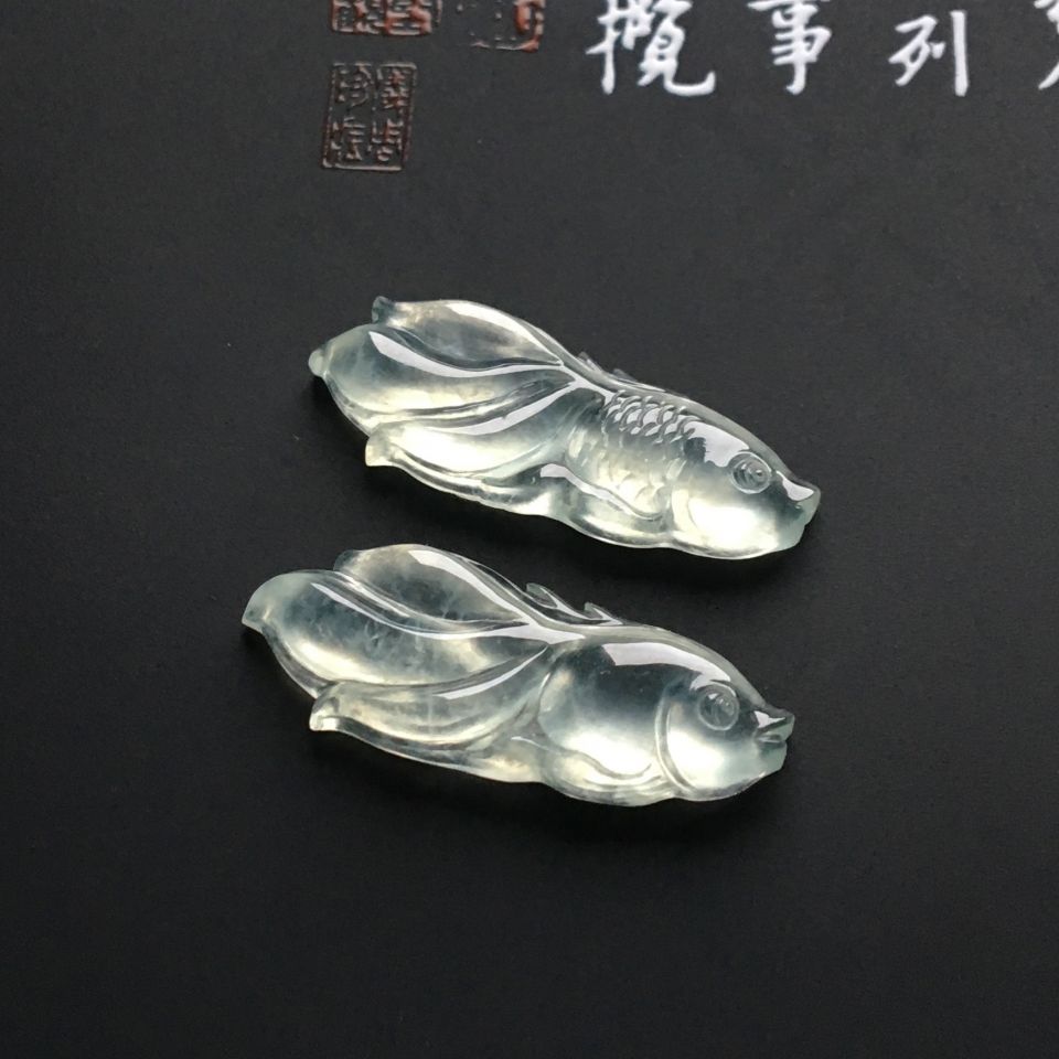 冰玻种淡晴水金玉满堂胸坠面（一对）