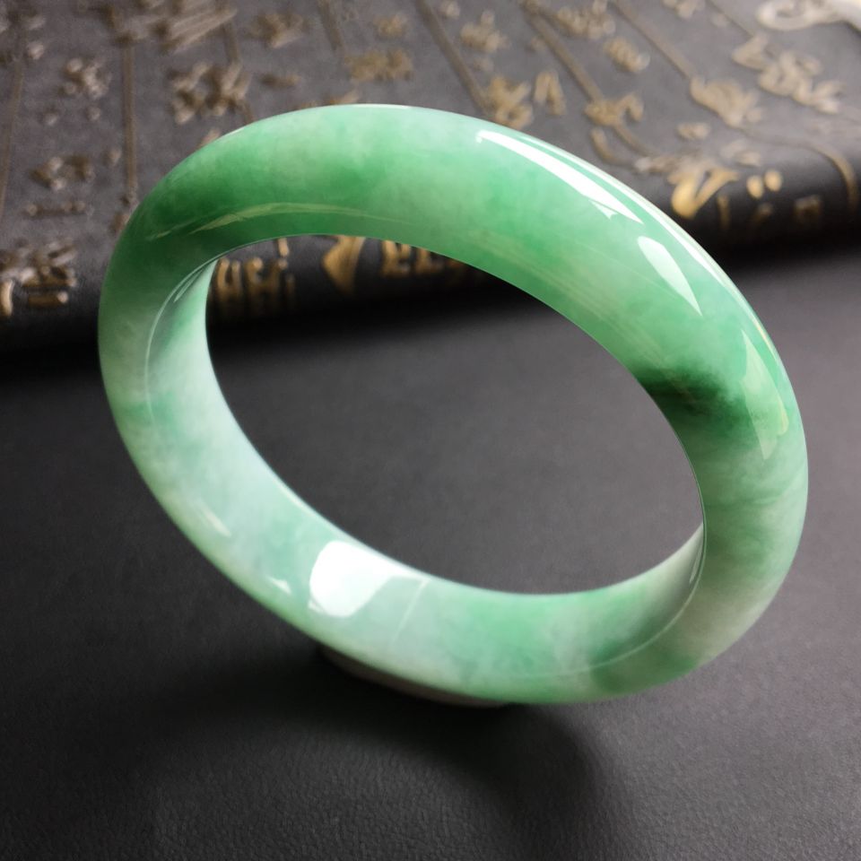 糯冰种飘翠手镯(58.4mm)
