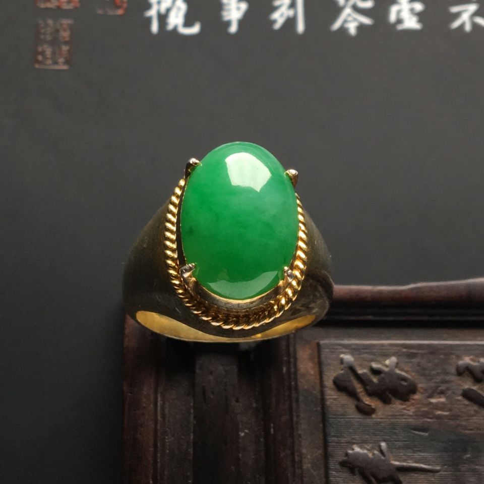 糯冰种苹果绿戒面