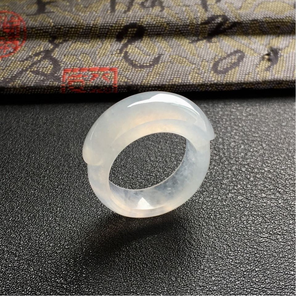(超值推荐)冰种淡晴水马鞍指环
