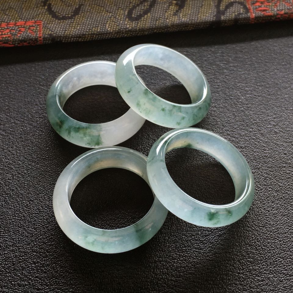 (超值推荐)冰种/糯冰种飘花指环/平安环挂件一批走