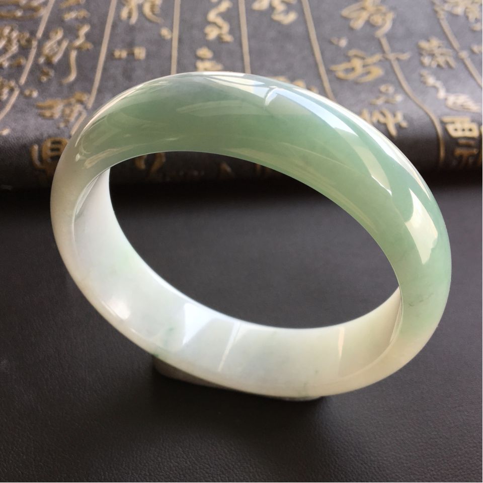 糯冰种晴水飘花手镯(58.8mm)
