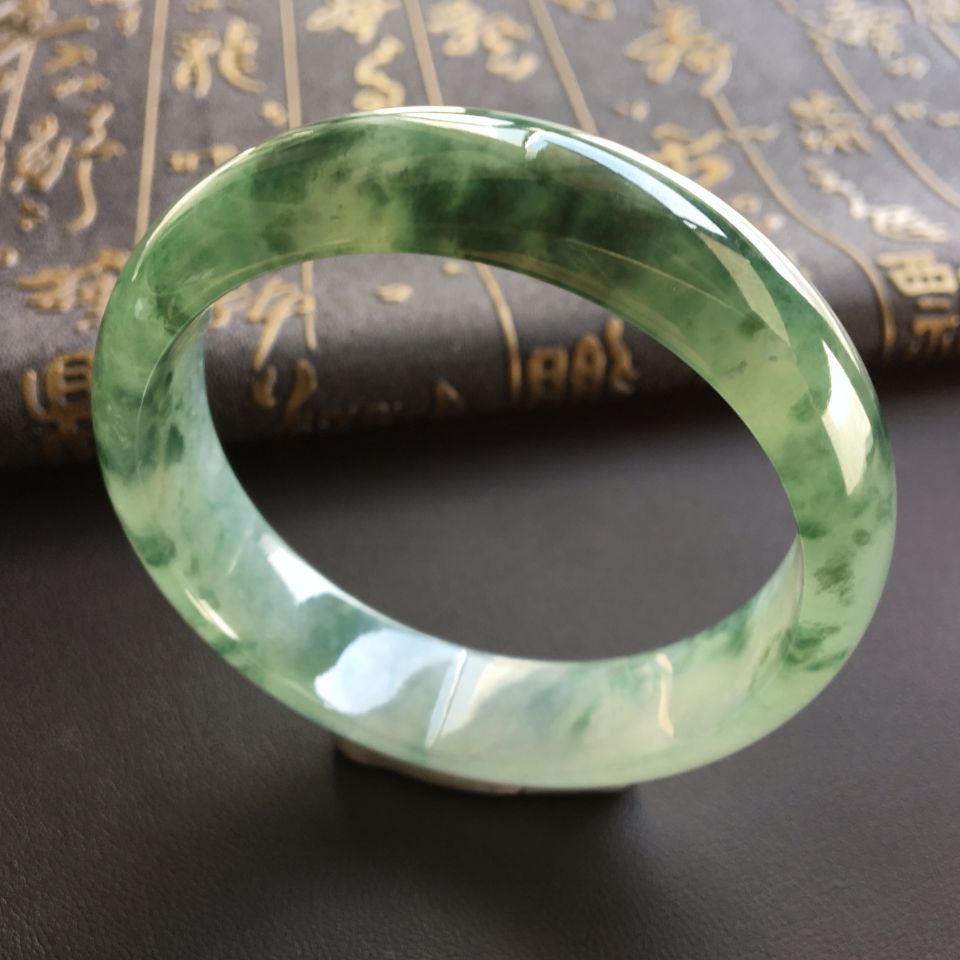 冰种飘花手镯(57.1mm)