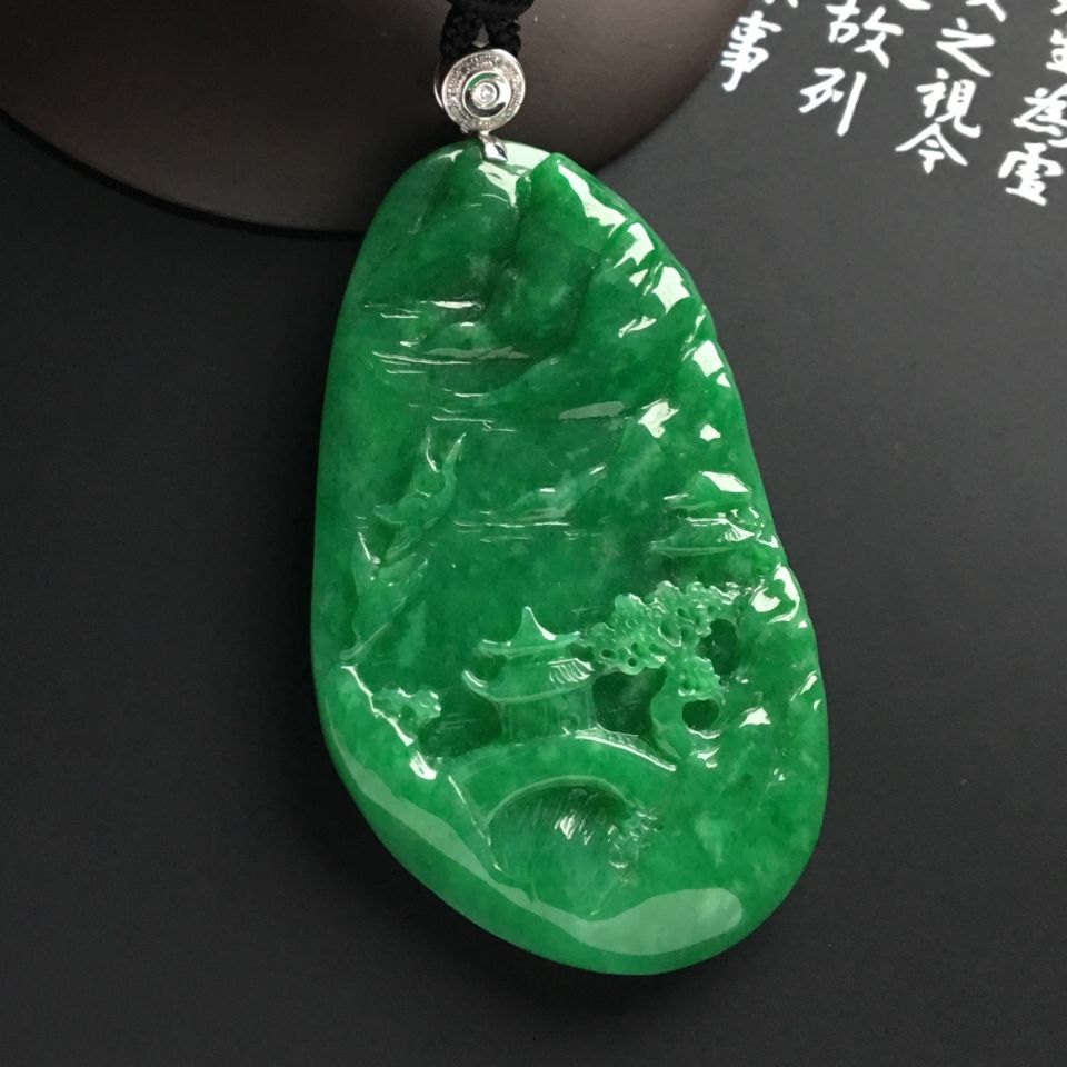 糯冰种翠色松鹤延年挂件