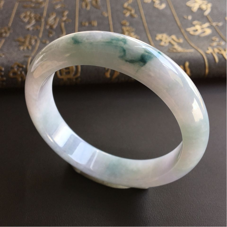 糯冰种飘花手镯(55.9mm)