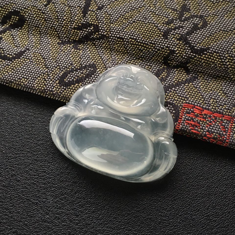 冰种淡晴水玉佛挂件