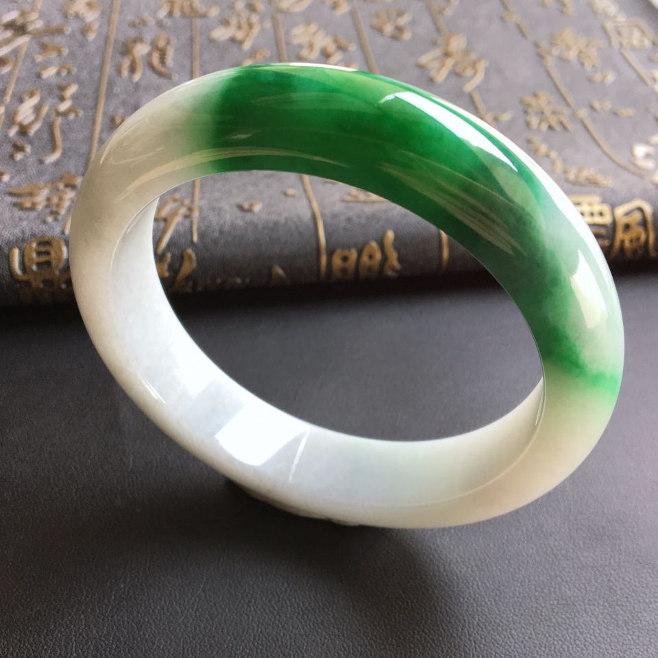 糯冰种飘翠手镯(60.5mm)