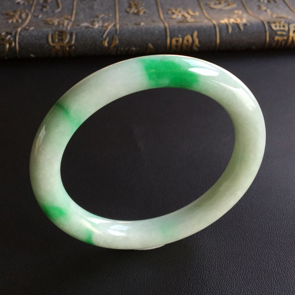 糯冰种飘翠圆条手镯(55.1mm)