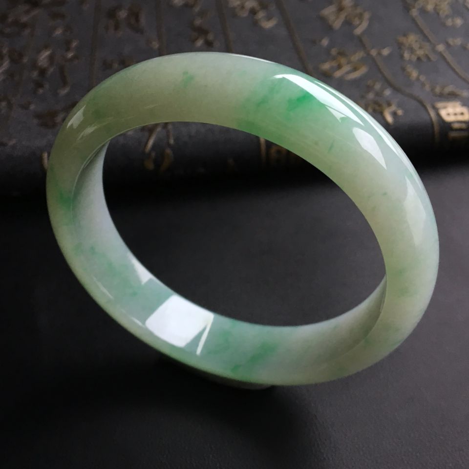糯冰种飘翠手镯(57.6mm)