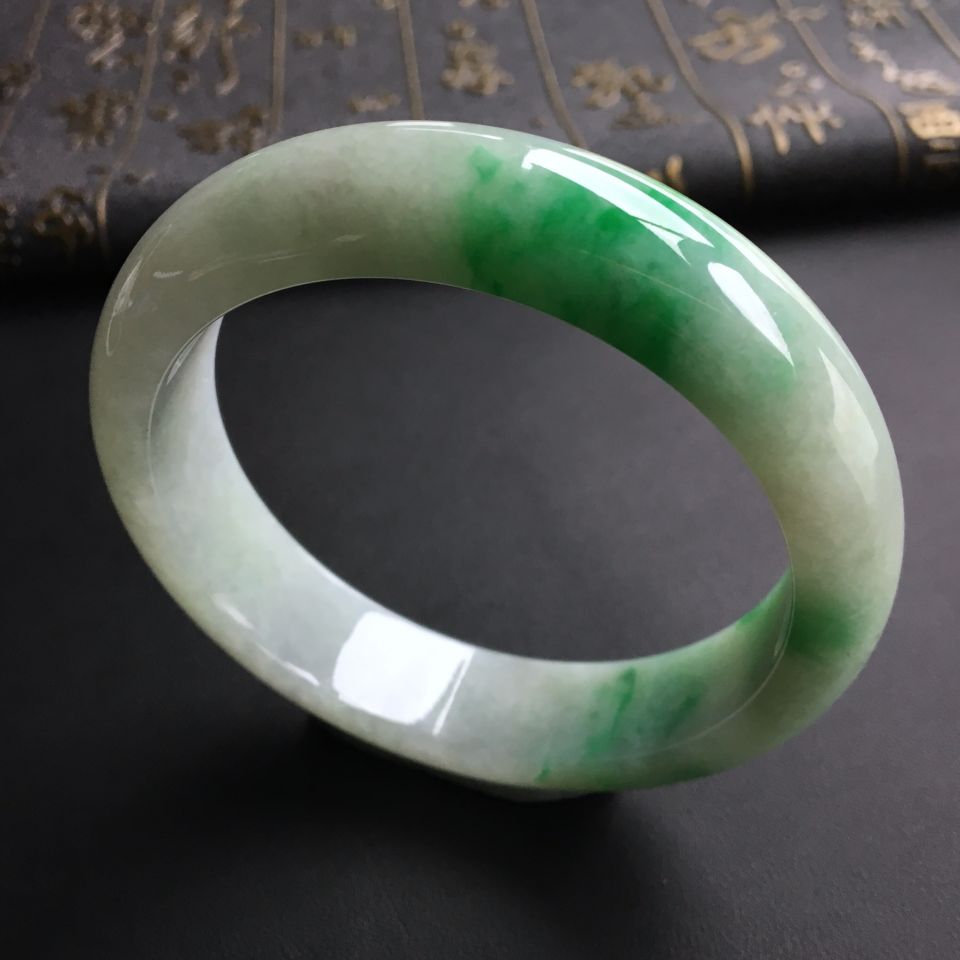 糯冰种飘翠手镯(60.5mm)
