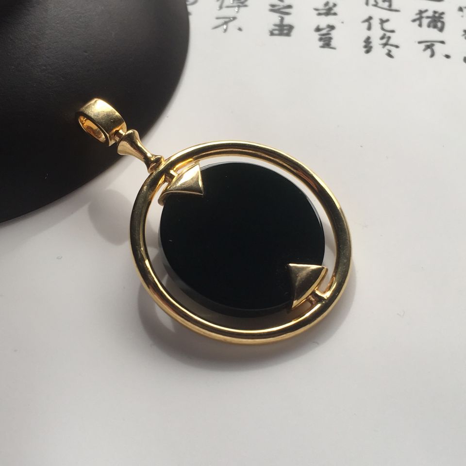 镶黄18k金冰种墨翠胸坠