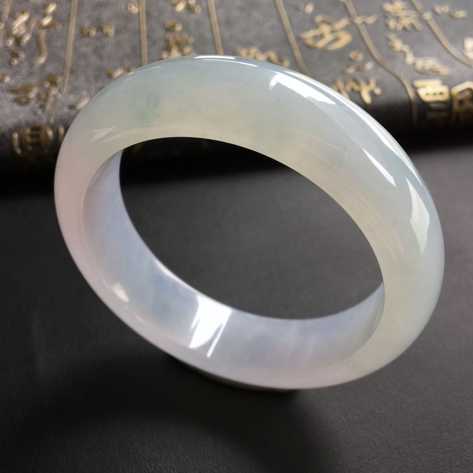 糯冰种晴水手镯(55.2mm)