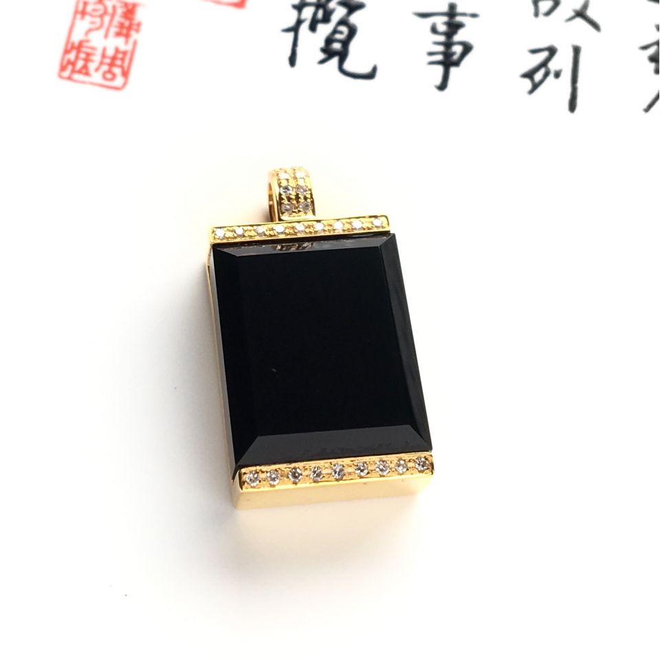 镶黄18k金钻石冰种墨翠胸坠