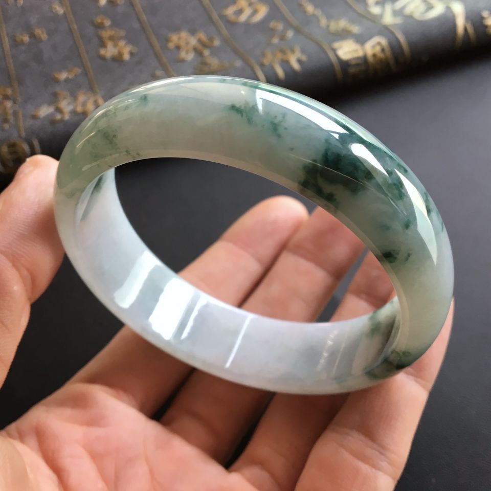 糯冰种飘花手镯(59.8mm)