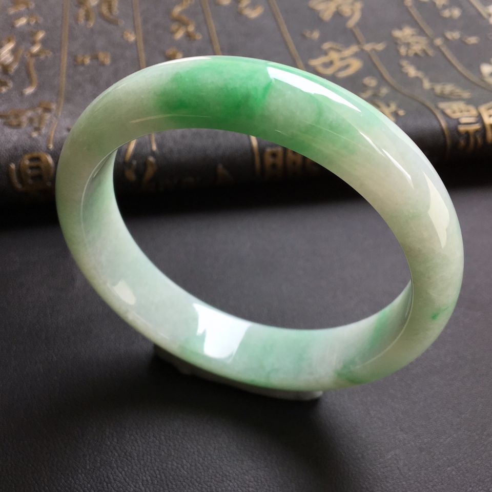 糯冰种飘翠手镯(57.4mm)