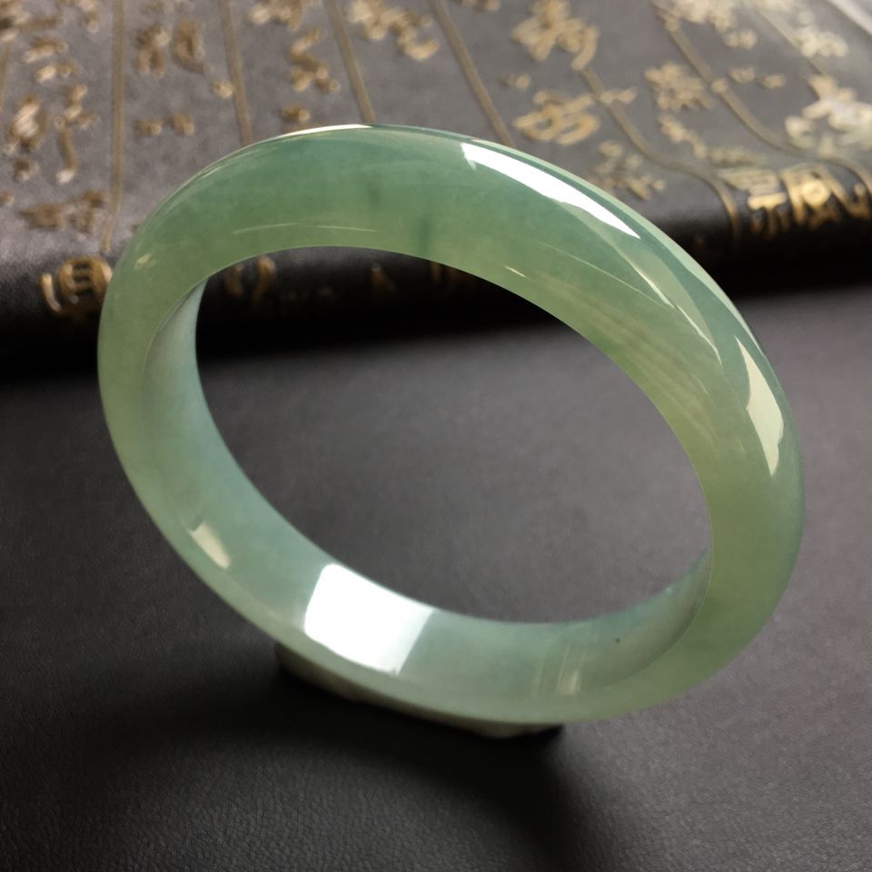 糯冰种晴水手镯(59.5mm)