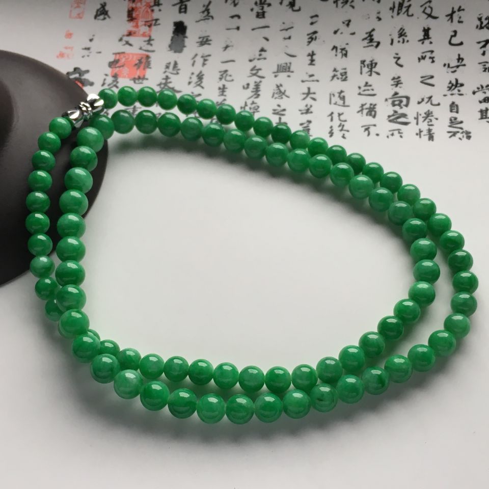 糯冰种翠色项链
