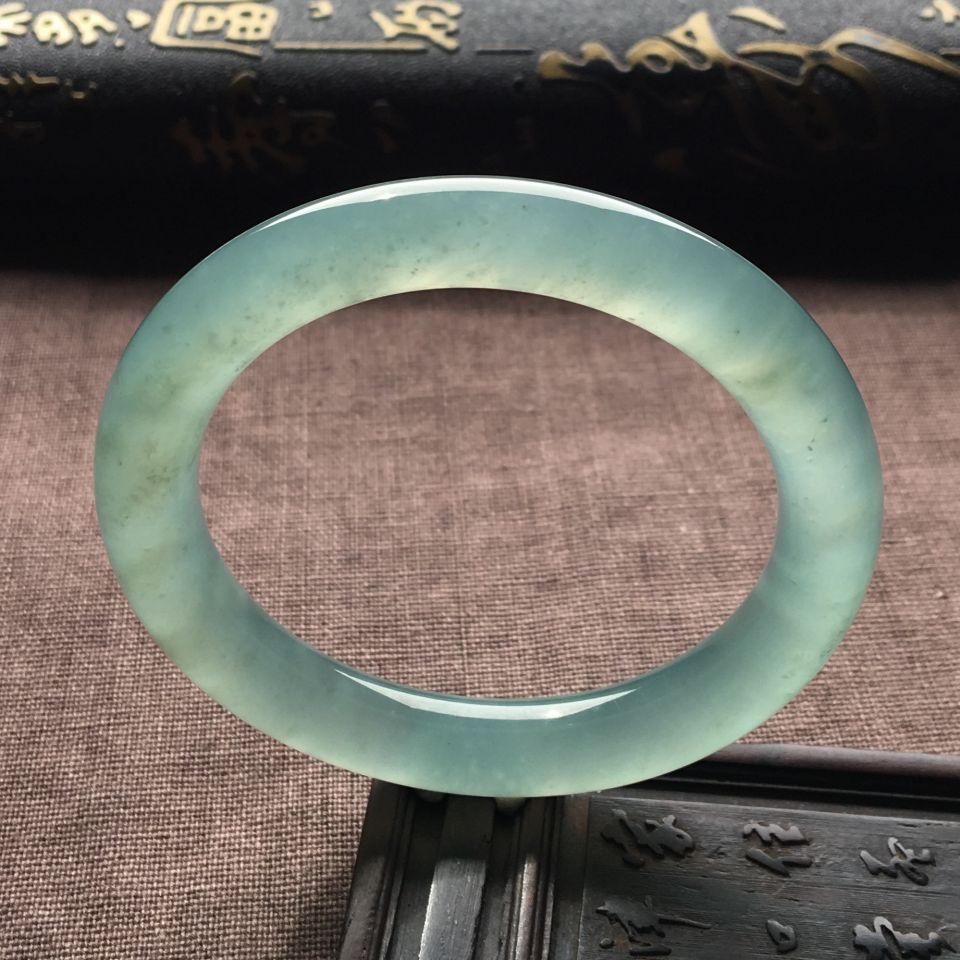 冰种晴水圆条手镯（54.8mm）