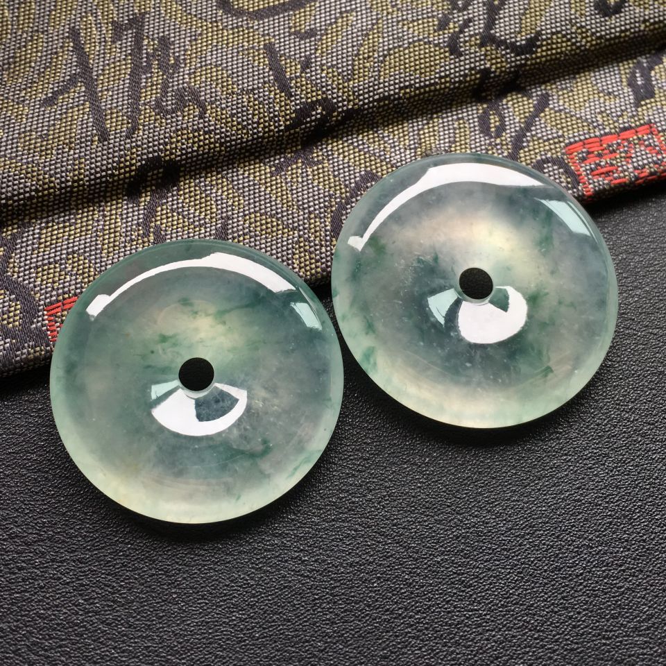 冰种飘花平安扣挂件一对走