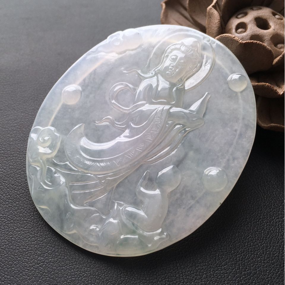 冰种晴水童子拜观音挂件