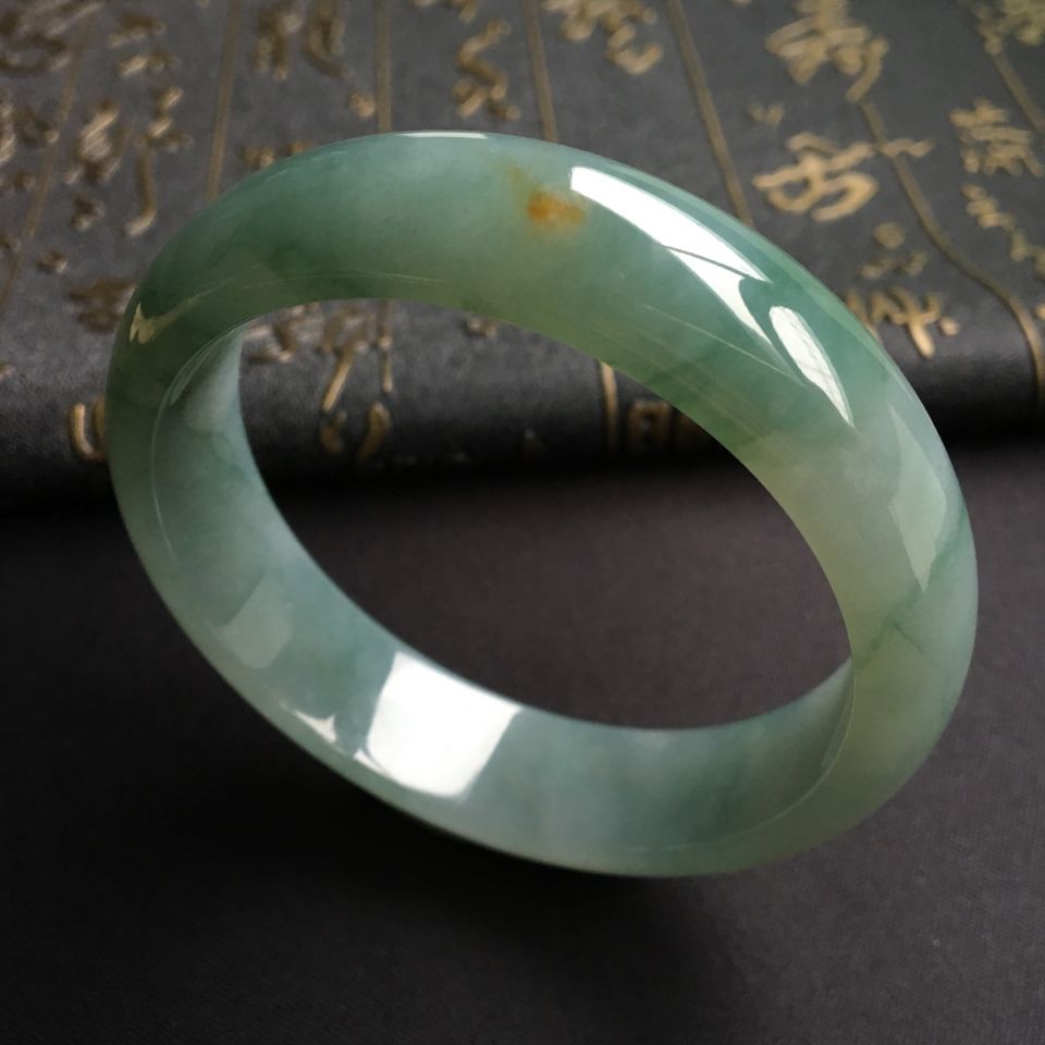 糯冰种飘花手镯(58.1mm)