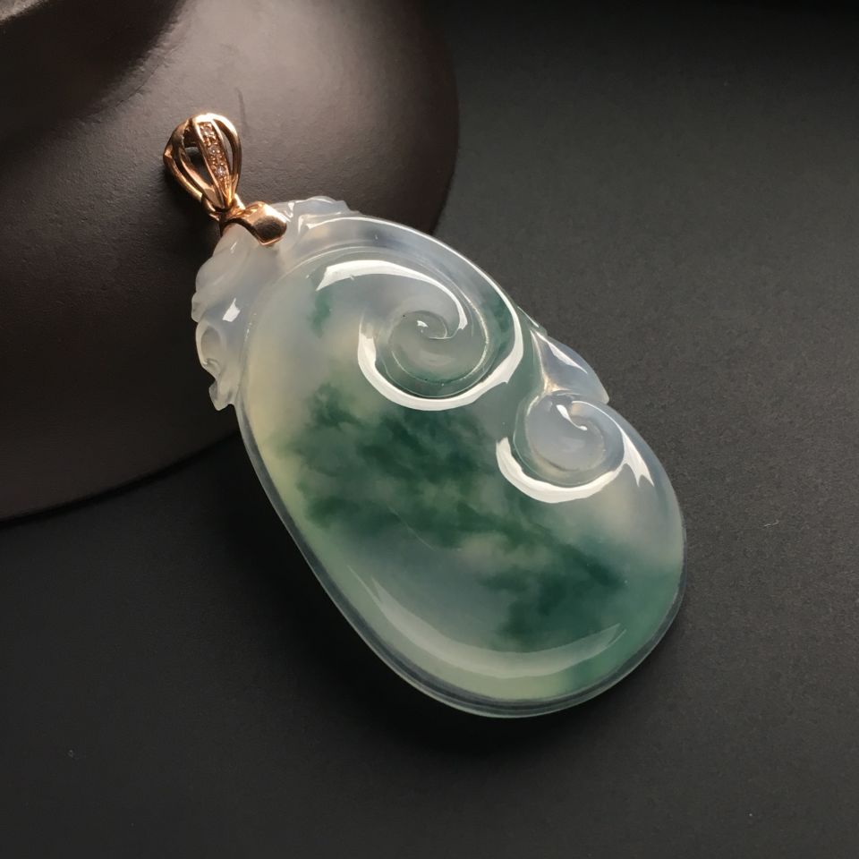 冰种飘花如意挂件