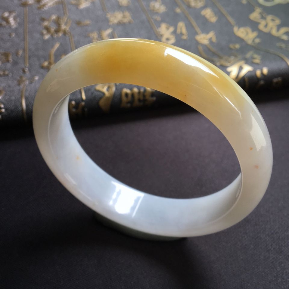 （一口价扫货）糯冰种黄翡手镯(57.6mm)