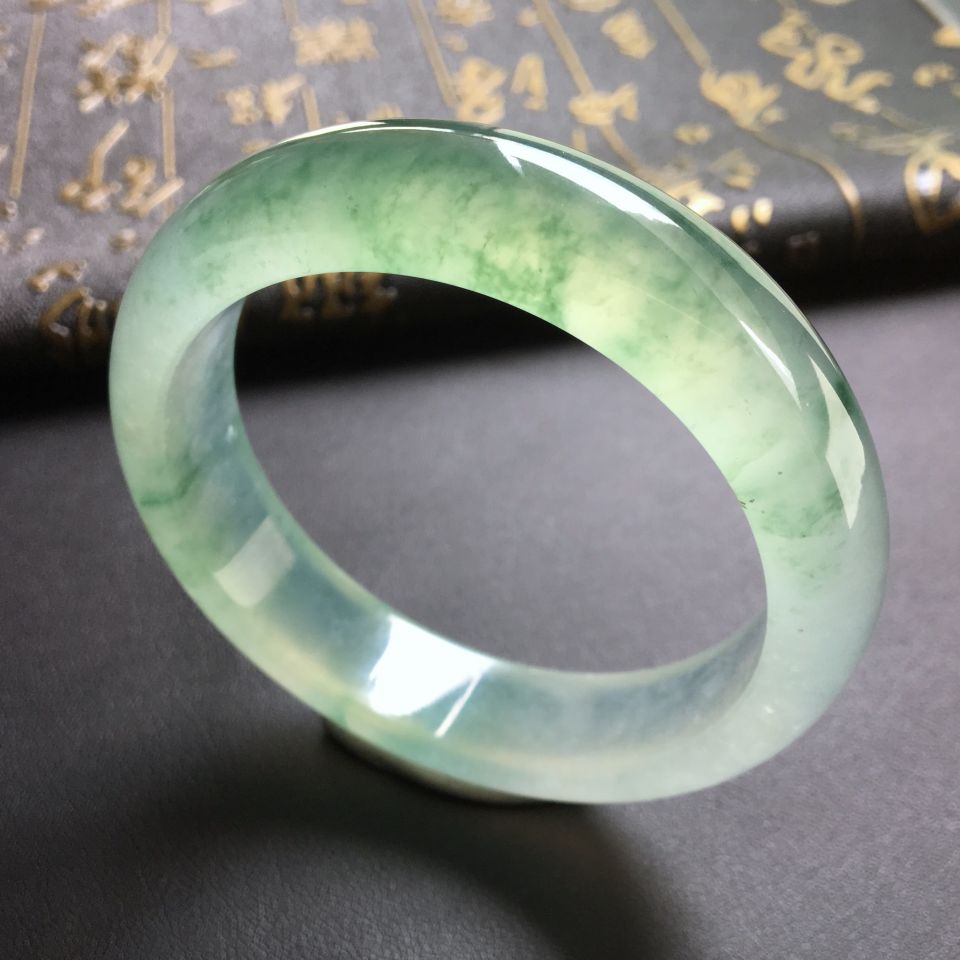 冰种飘花手镯(56mm)