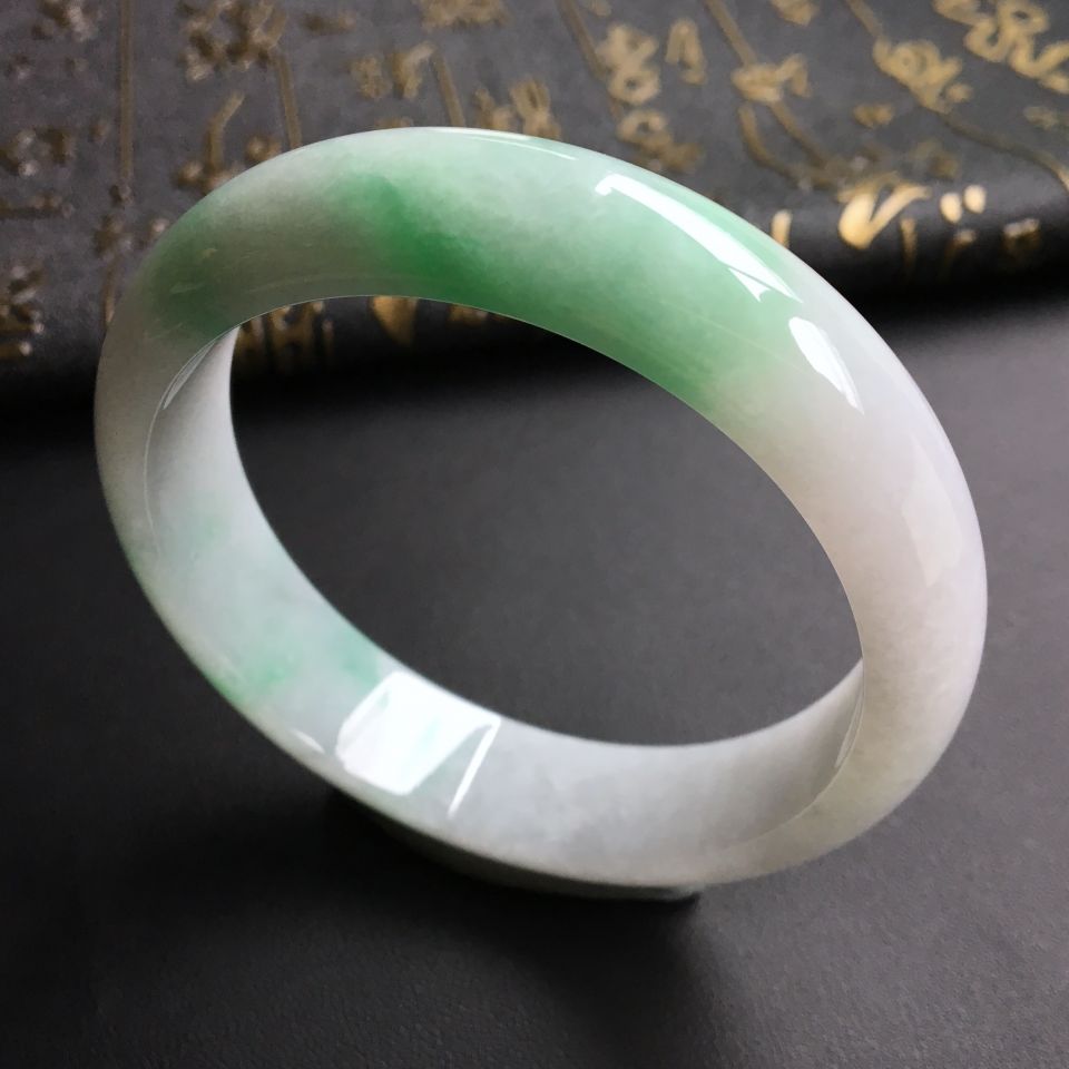 糯冰种飘翠手镯(58.6mm)