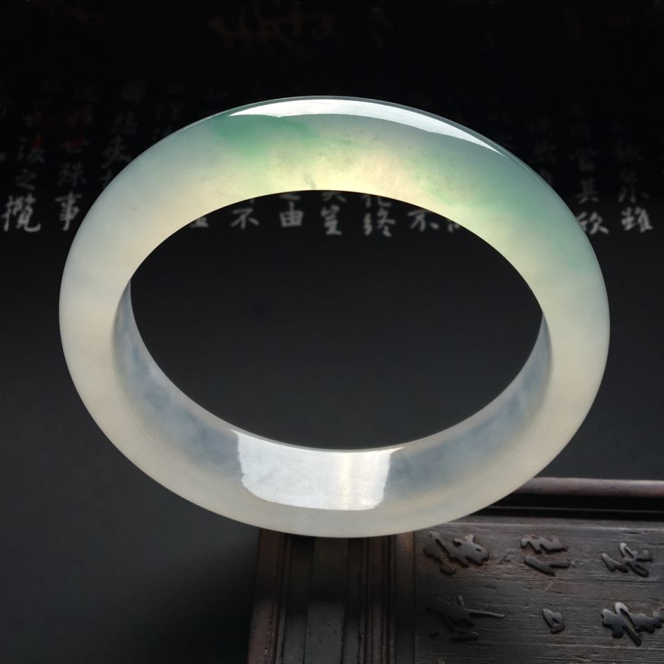 冰种飘花手镯（56.3mm）