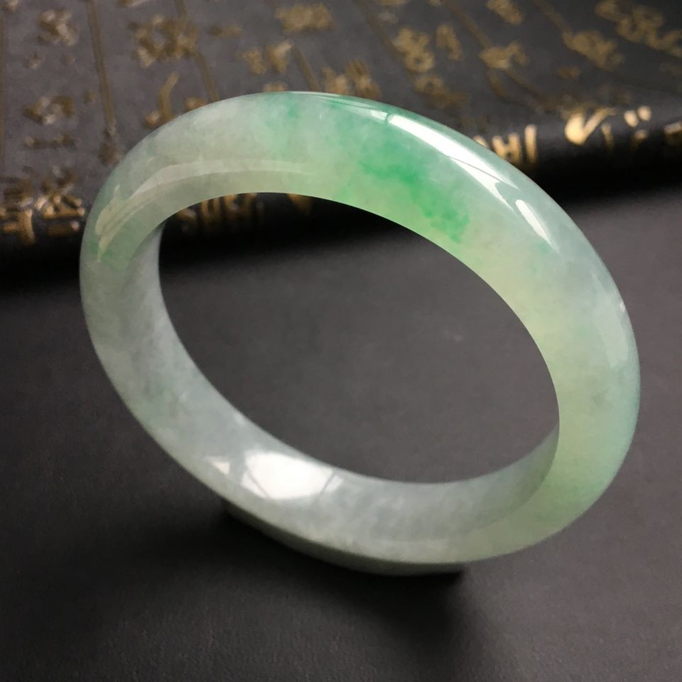 糯冰种飘翠手镯(56.8mm)