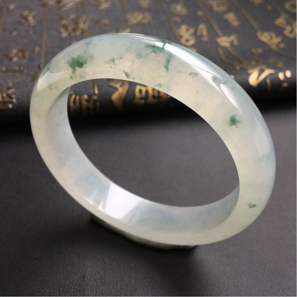 冰种飘花手镯(56.4mm)