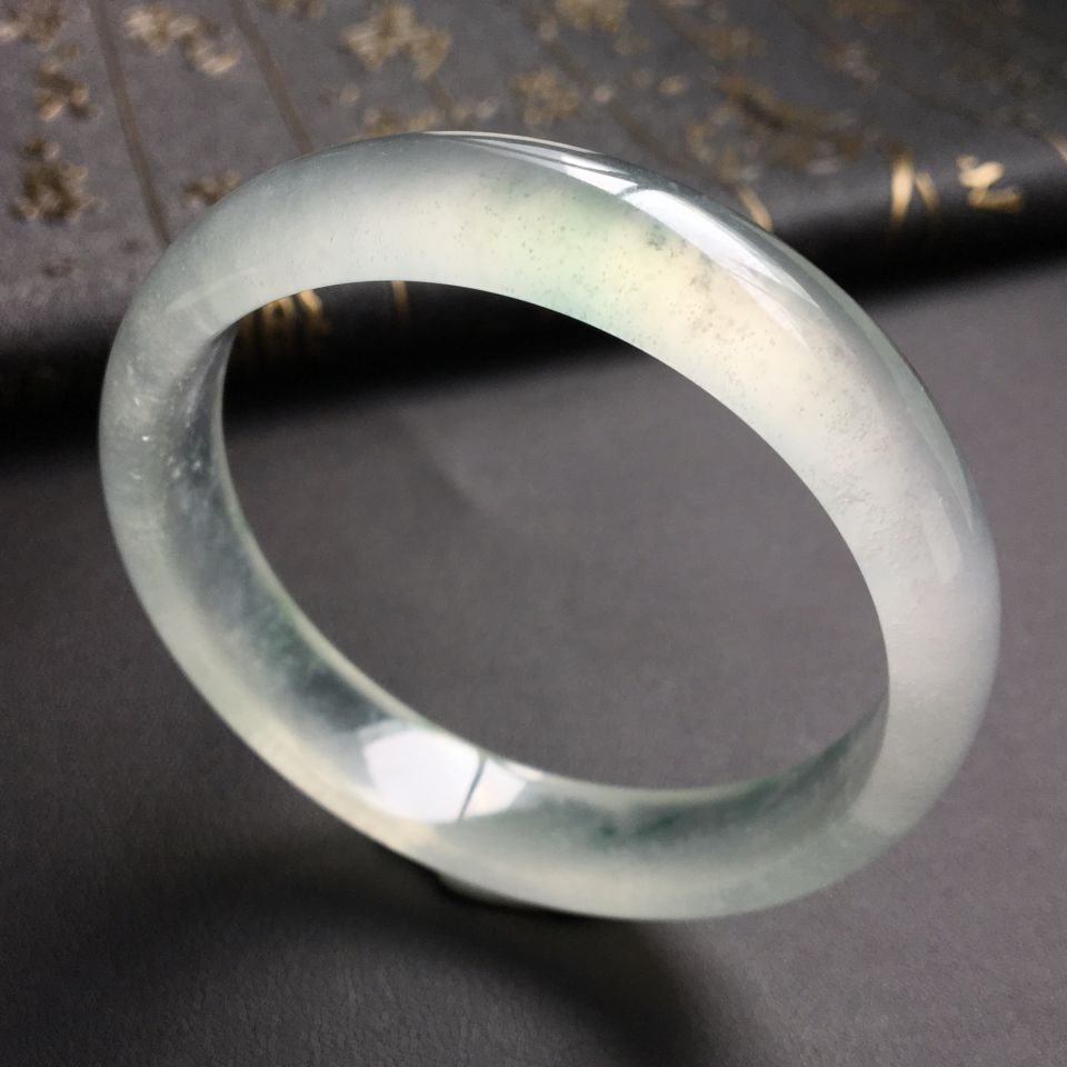 冰种略飘花手镯(57.1mm)