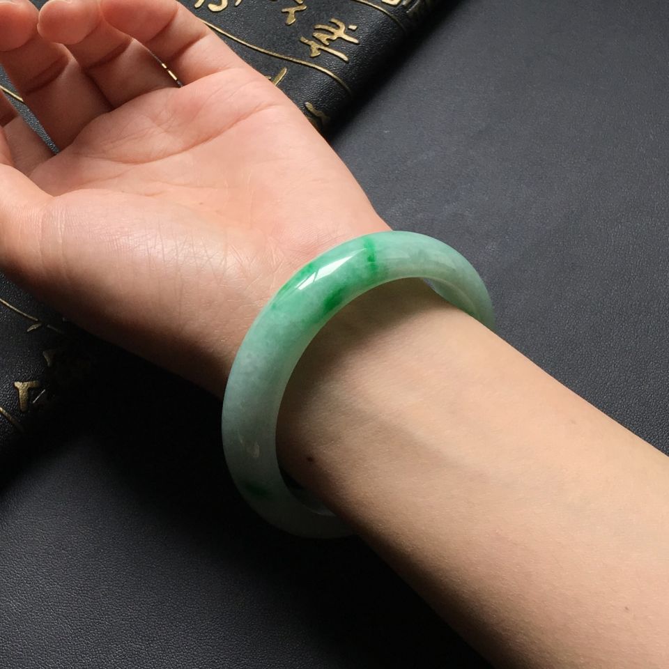 https://jdimg.jaadee.net///uploads/jaadee/images/2018/04/21-ddd0127af82.jpg