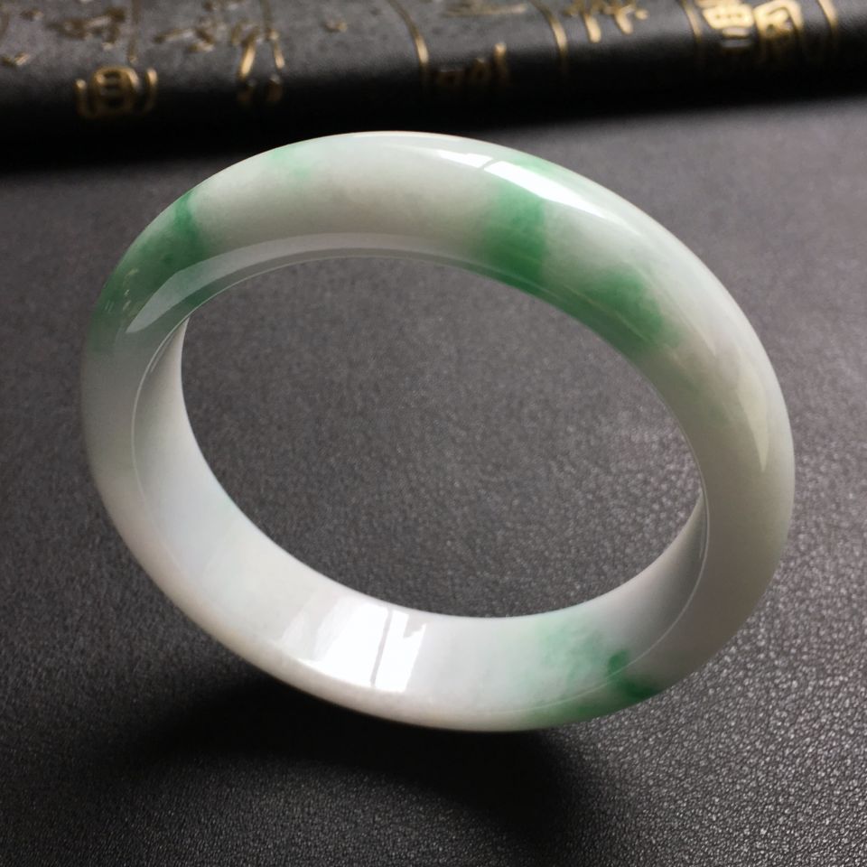 糯冰种飘翠手镯(57.6mm)