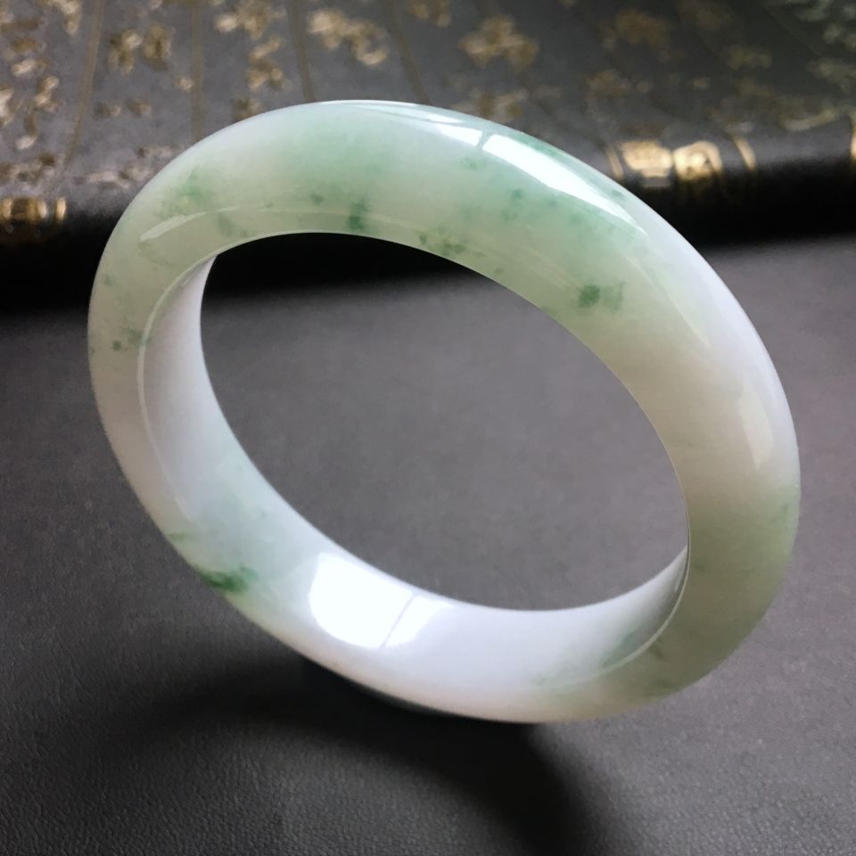 糯冰种飘花手镯(59mm)