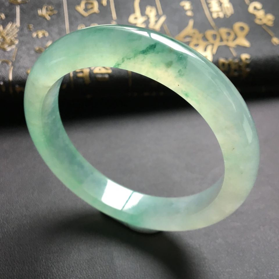 冰种晴水飘花手镯(54.8mm)