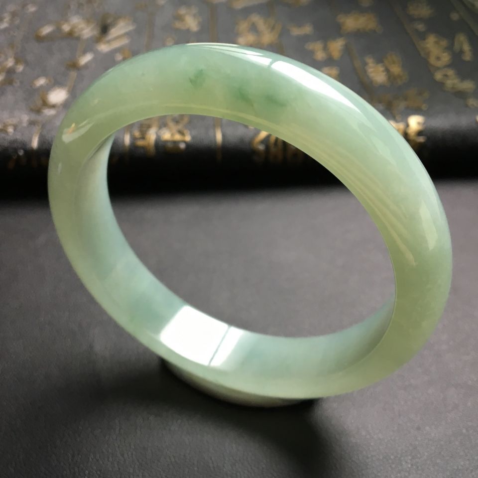 糯冰种飘花手镯(57.4mm)