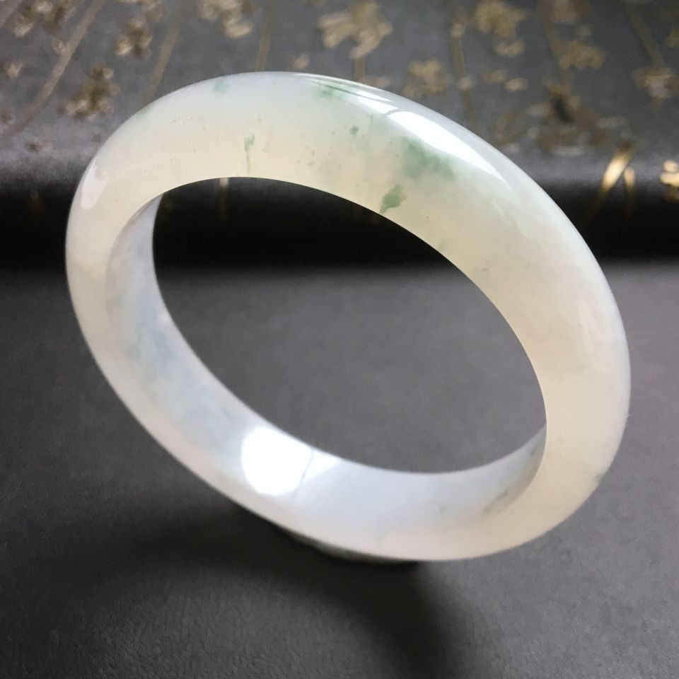 糯冰种飘花手镯(54mm)